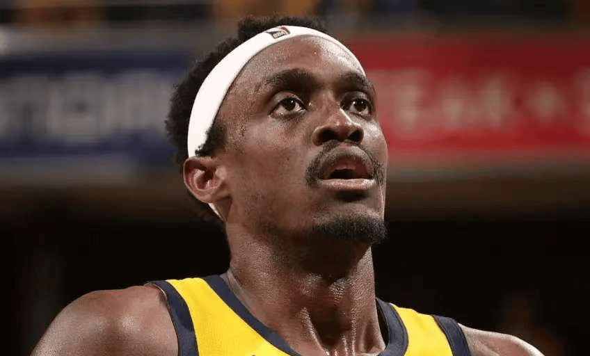 西亚卡姆在加拿大队比赛中绝杀，大胜引发热议！